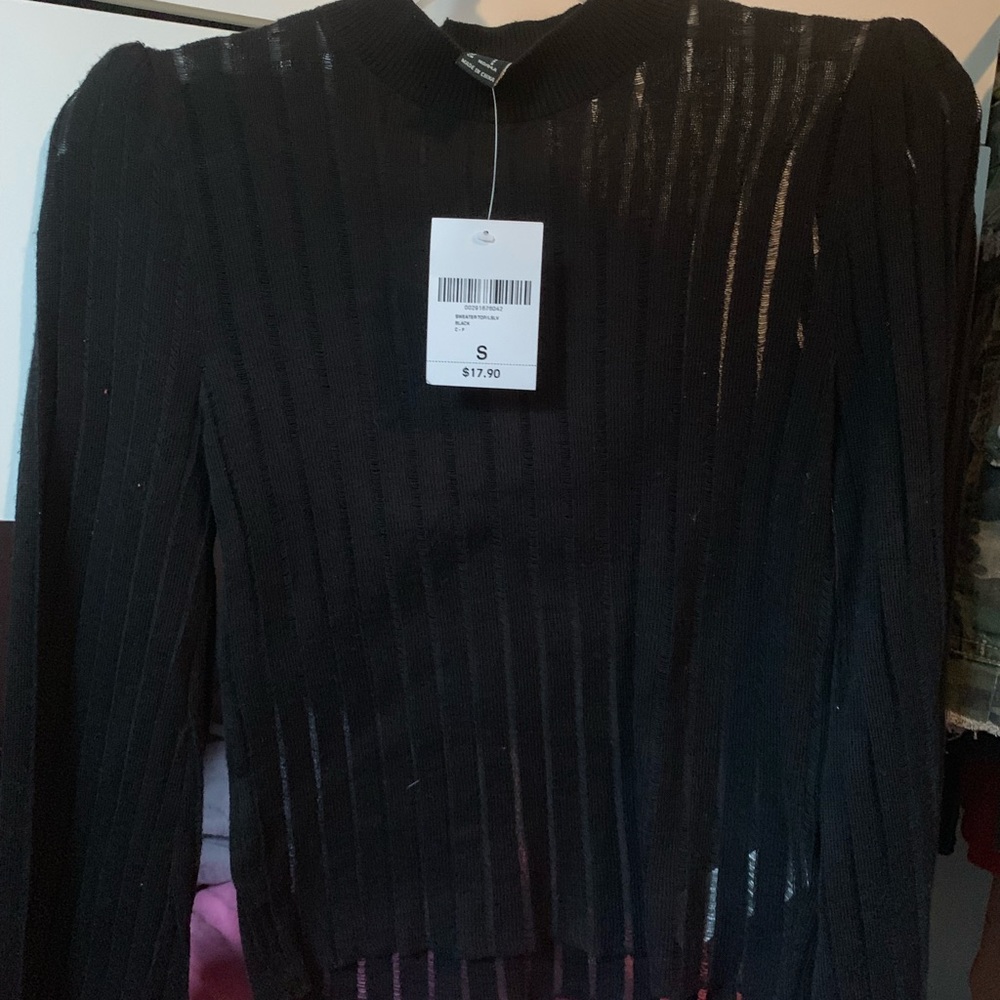 Lightly see through top